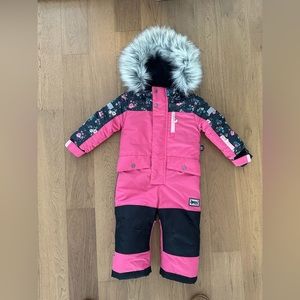 Deux par Deux snow suit